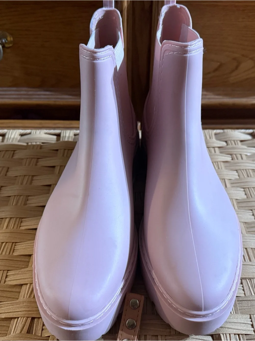 Dolce Vita Pink Chelsea Rain Booties - Picture 2 of 6